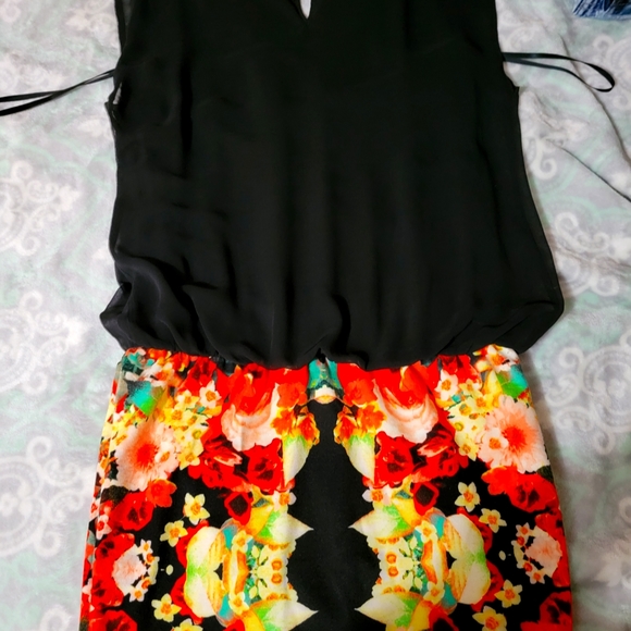 I.N. Sanfrancisco Dress - Picture 3 of 4